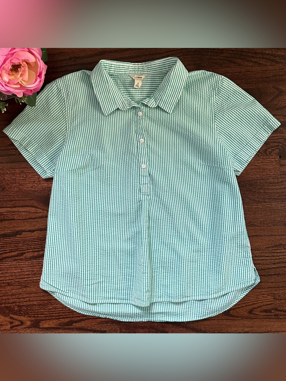 LL Bean seersucker green and white striped blouse, size MP